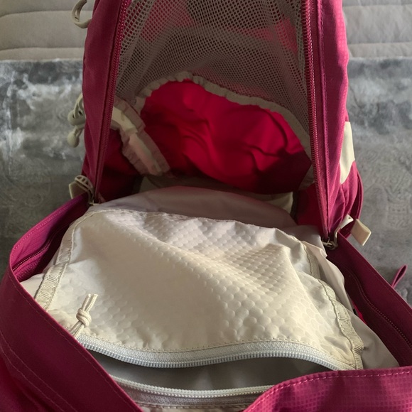 Osprey Tempest 9 Backpack Daypack - Picture 3 of 3